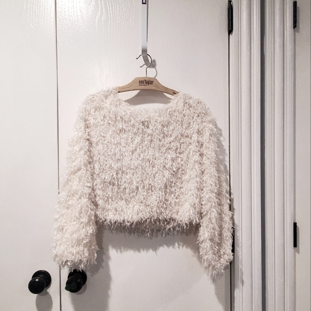 Cropped sweaters